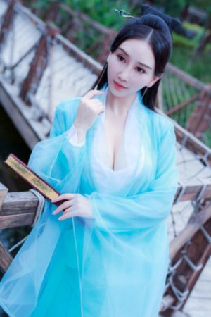 黑帮大佬爱上我365_BD迅雷电影在线