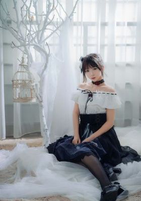 女老师4在线观看_BD韩语超清免费观看